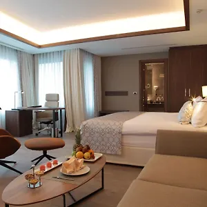 5* Hotel Bricks
