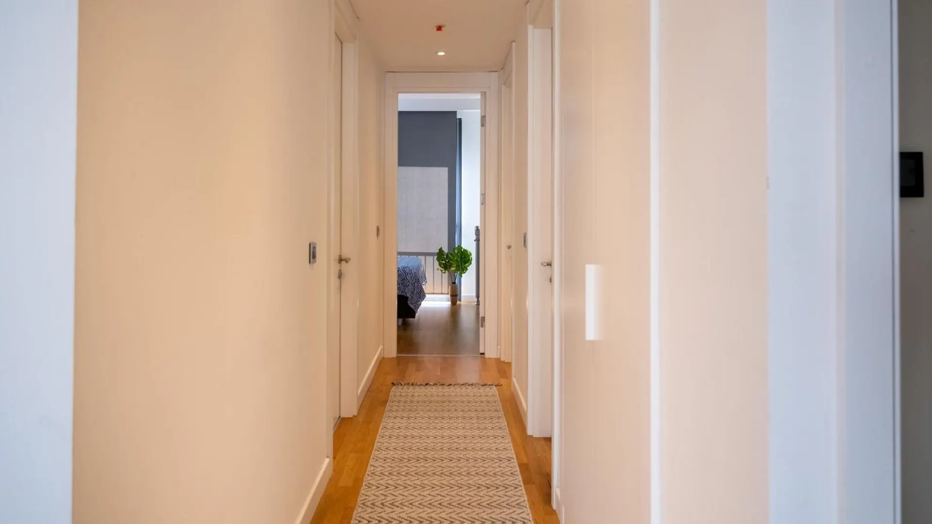 Apartment Golden Stones House Garden And Lake View Istanbul